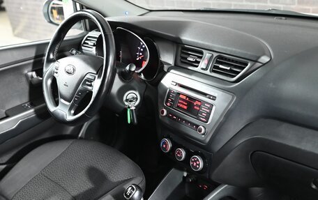 KIA Rio III рестайлинг, 2016 год, 990 000 рублей, 14 фотография