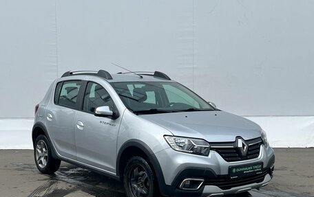 Renault Sandero II рестайлинг, 2020 год, 1 230 000 рублей, 3 фотография
