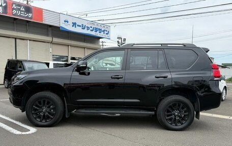 Toyota Land Cruiser Prado 150 рестайлинг 2, 2023 год, 4 895 000 рублей, 4 фотография