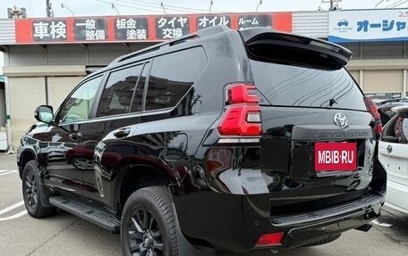 Toyota Land Cruiser Prado 150 рестайлинг 2, 2023 год, 4 895 000 рублей, 5 фотография