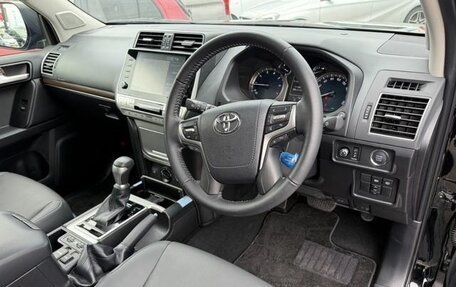 Toyota Land Cruiser Prado 150 рестайлинг 2, 2023 год, 4 895 000 рублей, 14 фотография