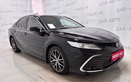 Toyota Camry, 2021 год, 2 999 000 рублей, 3 фотография