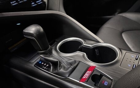 Toyota Camry, 2021 год, 2 999 000 рублей, 13 фотография