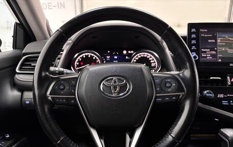 Toyota Camry, 2021 год, 2 999 000 рублей, 16 фотография
