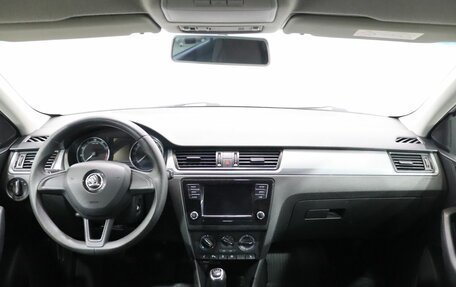 Skoda Rapid I, 2018 год, 869 000 рублей, 9 фотография