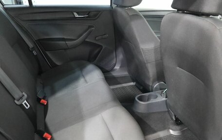 Skoda Rapid I, 2018 год, 869 000 рублей, 19 фотография