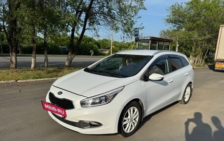 KIA cee'd III, 2014 год, 1 170 000 рублей, 2 фотография
