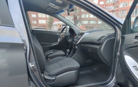 Hyundai Solaris II рестайлинг, 2016 год, 920 000 рублей, 8 фотография