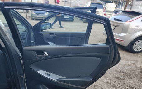 Hyundai Solaris II рестайлинг, 2016 год, 920 000 рублей, 11 фотография