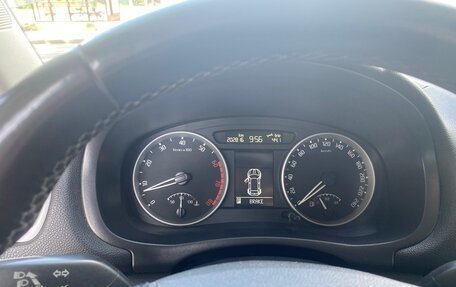 Skoda Fabia II, 2010 год, 735 000 рублей, 7 фотография
