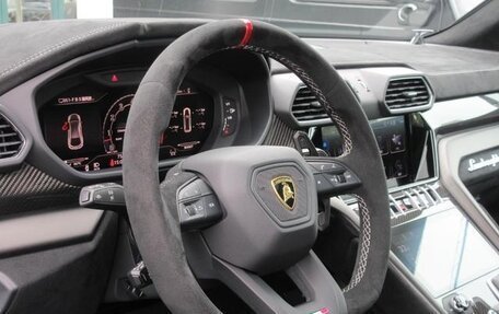 Lamborghini Urus I, 2024 год, 38 645 000 рублей, 10 фотография