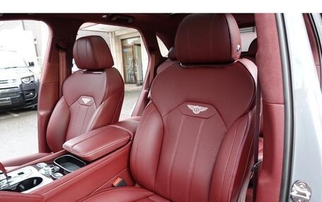 Bentley Bentayga I, 2024 год, 23 590 000 рублей, 11 фотография