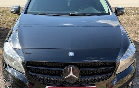 Mercedes-Benz A-Класс, 2013 год, 1 105 000 рублей, 1 фотография