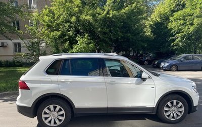 Volkswagen Tiguan II, 2019 год, 2 700 000 рублей, 1 фотография