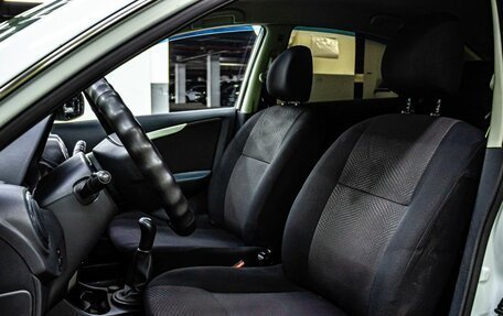 Nissan Almera, 2018 год, 750 000 рублей, 12 фотография