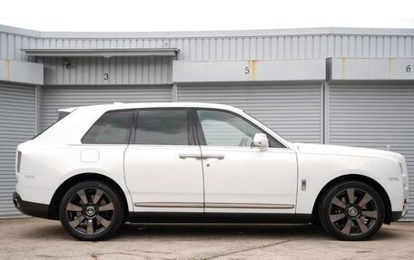 Rolls-Royce Cullinan, 2022 год, 34 445 000 рублей, 6 фотография