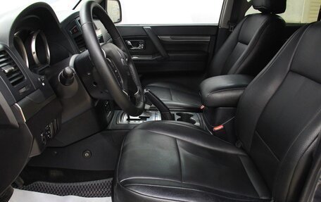 Mitsubishi Pajero IV, 2007 год, 1 580 000 рублей, 11 фотография