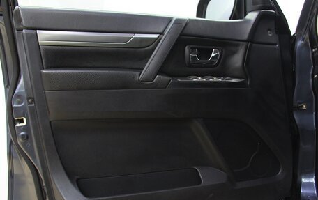 Mitsubishi Pajero IV, 2007 год, 1 580 000 рублей, 9 фотография
