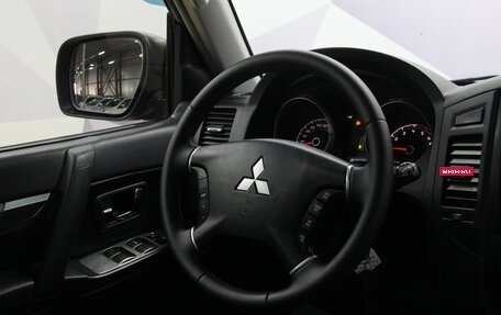 Mitsubishi Pajero IV, 2007 год, 1 580 000 рублей, 16 фотография