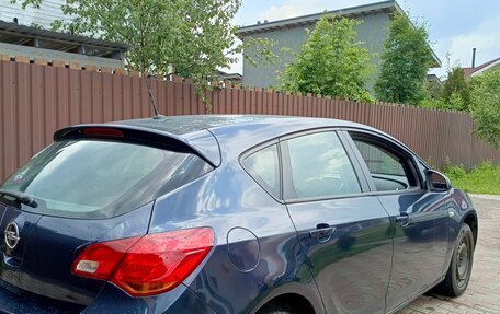 Opel Astra J, 2011 год, 680 000 рублей, 7 фотография