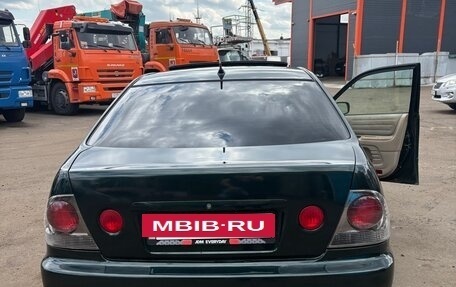 Lexus IS II рестайлинг 2, 2000 год, 1 010 000 рублей, 20 фотография