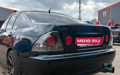 Lexus IS II рестайлинг 2, 2000 год, 1 010 000 рублей, 13 фотография