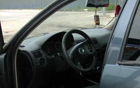 Volkswagen Golf IV, 2001 год, 300 000 рублей, 12 фотография