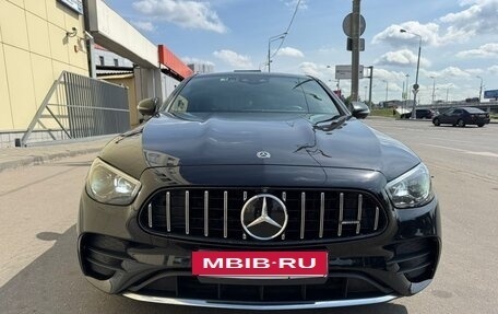 Mercedes-Benz E-Класс, 2020 год, 5 500 000 рублей, 2 фотография