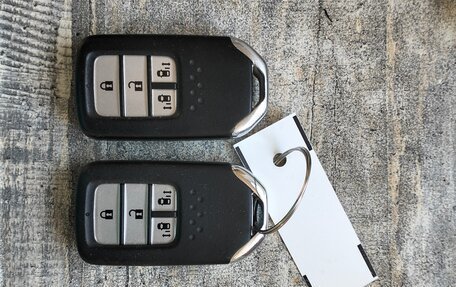 Honda Stepwgn IV, 2016 год, 1 750 000 рублей, 17 фотография