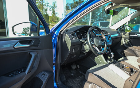 Volkswagen Tiguan II, 2021 год, 2 249 000 рублей, 10 фотография