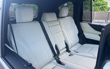 Lexus LX, 2024 год, 16 740 000 рублей, 15 фотография