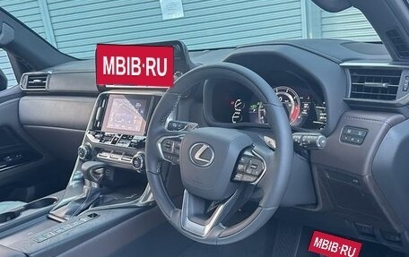Lexus LX, 2024 год, 16 740 000 рублей, 13 фотография