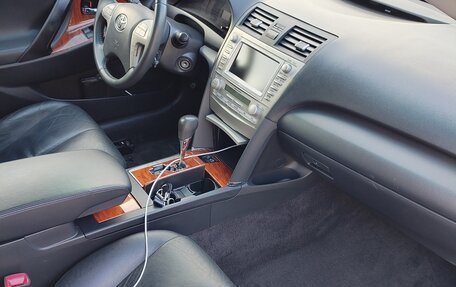 Toyota Camry, 2011 год, 1 650 000 рублей, 8 фотография