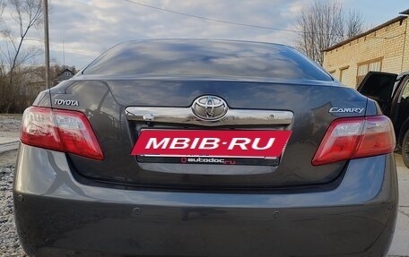 Toyota Camry, 2011 год, 1 650 000 рублей, 6 фотография