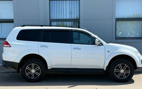 Mitsubishi Pajero Sport II рестайлинг, 2014 год, 1 989 000 рублей, 4 фотография