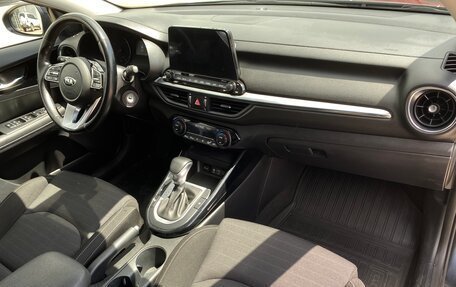 KIA Cerato IV, 2020 год, 1 900 000 рублей, 13 фотография