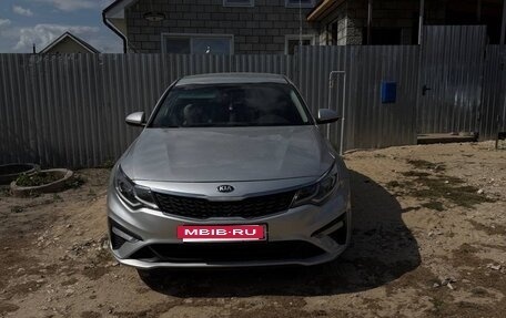 KIA Optima IV, 2018 год, 1 850 000 рублей, 2 фотография