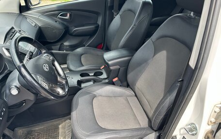 Hyundai ix35 I рестайлинг, 2013 год, 1 250 000 рублей, 17 фотография