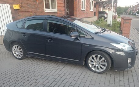 Toyota Prius, 2010 год, 1 320 000 рублей, 6 фотография