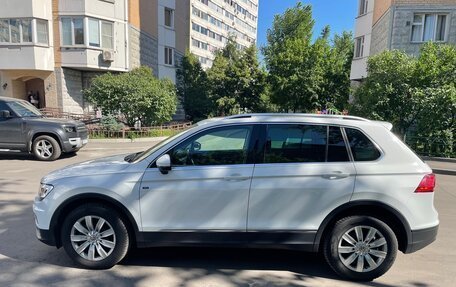 Volkswagen Tiguan II, 2019 год, 2 700 000 рублей, 9 фотография