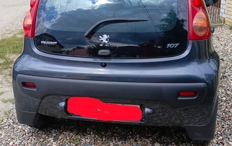Peugeot 107 I рестайлинг, 2009 год, 355 000 рублей, 23 фотография
