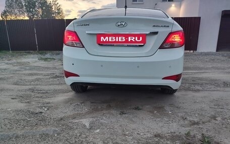 Hyundai Solaris II рестайлинг, 2015 год, 1 010 000 рублей, 7 фотография