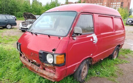 Toyota Lite Ace II (M20), 1983 год, 90 000 рублей, 2 фотография