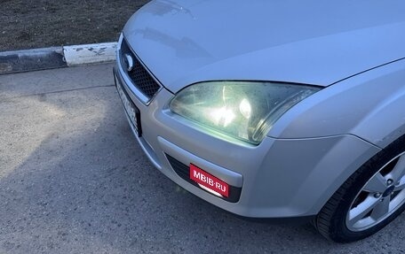 Ford Focus II рестайлинг, 2006 год, 450 000 рублей, 22 фотография