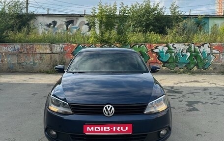 Volkswagen Jetta VI, 2011 год, 1 150 000 рублей, 3 фотография