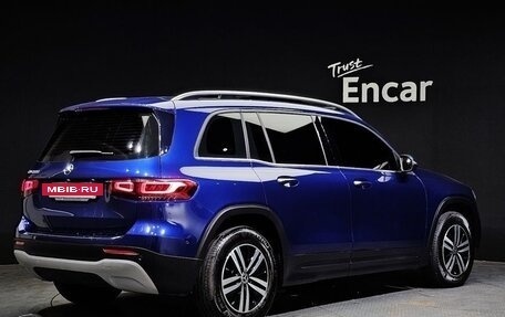Mercedes-Benz GLB, 2021 год, 2 870 000 рублей, 3 фотография