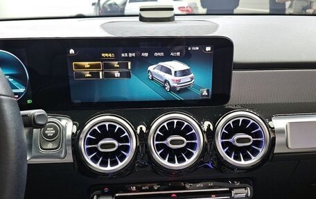 Mercedes-Benz GLB, 2021 год, 2 870 000 рублей, 12 фотография
