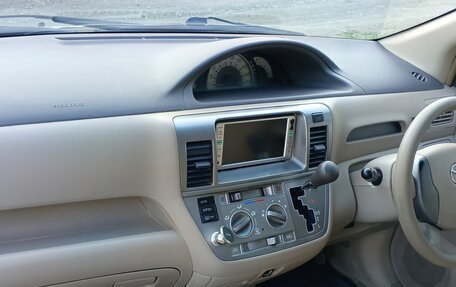 Toyota Raum II, 2003 год, 500 000 рублей, 14 фотография