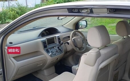 Toyota Raum II, 2003 год, 500 000 рублей, 16 фотография