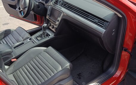 Volkswagen Passat B8 рестайлинг, 2016 год, 2 500 000 рублей, 15 фотография
